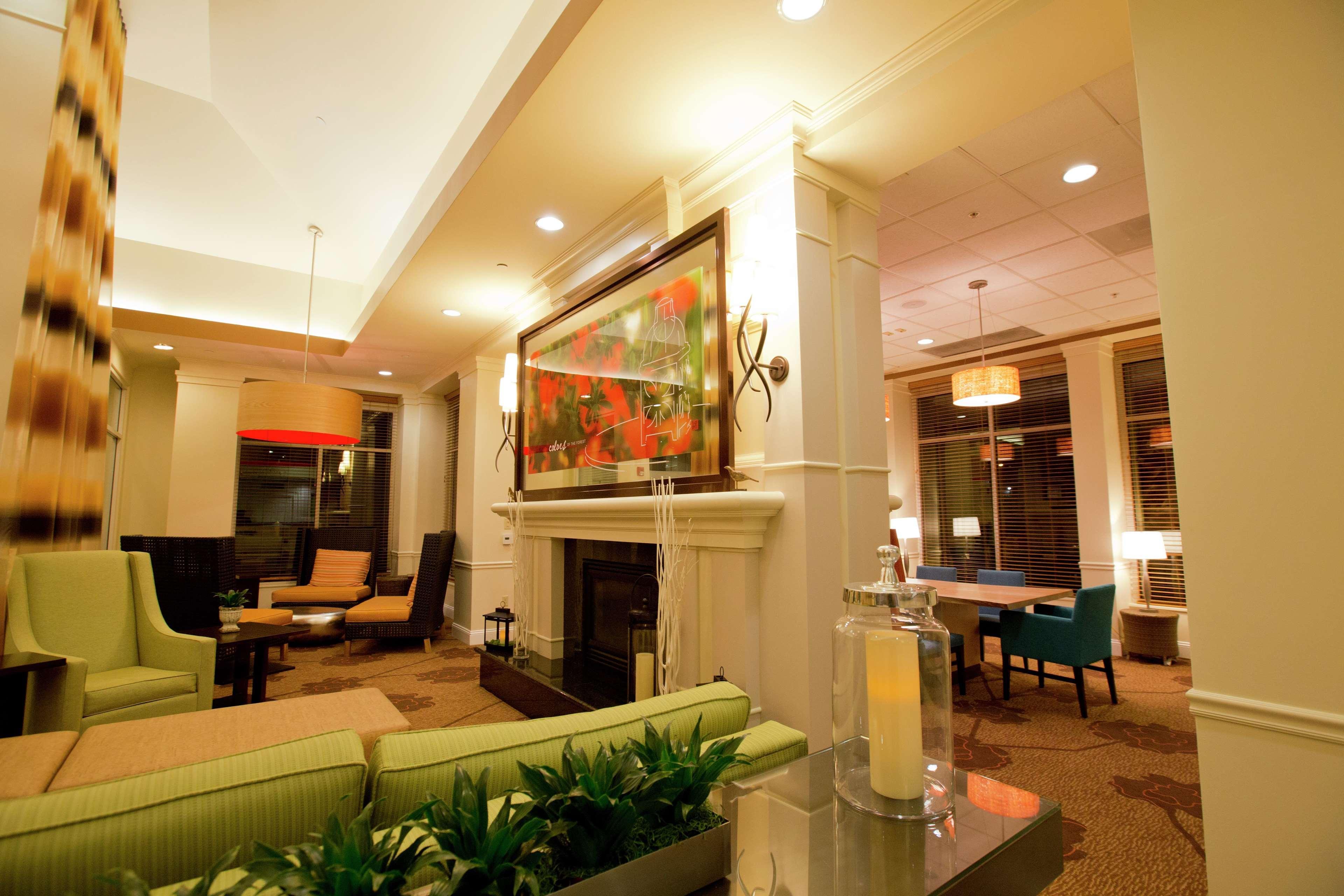Hilton Garden Inn Oxnard/Camarillo Exterior foto
